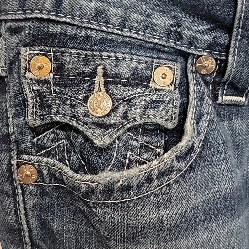 TRUE RELIGION Slim Jean's sz29 BinT